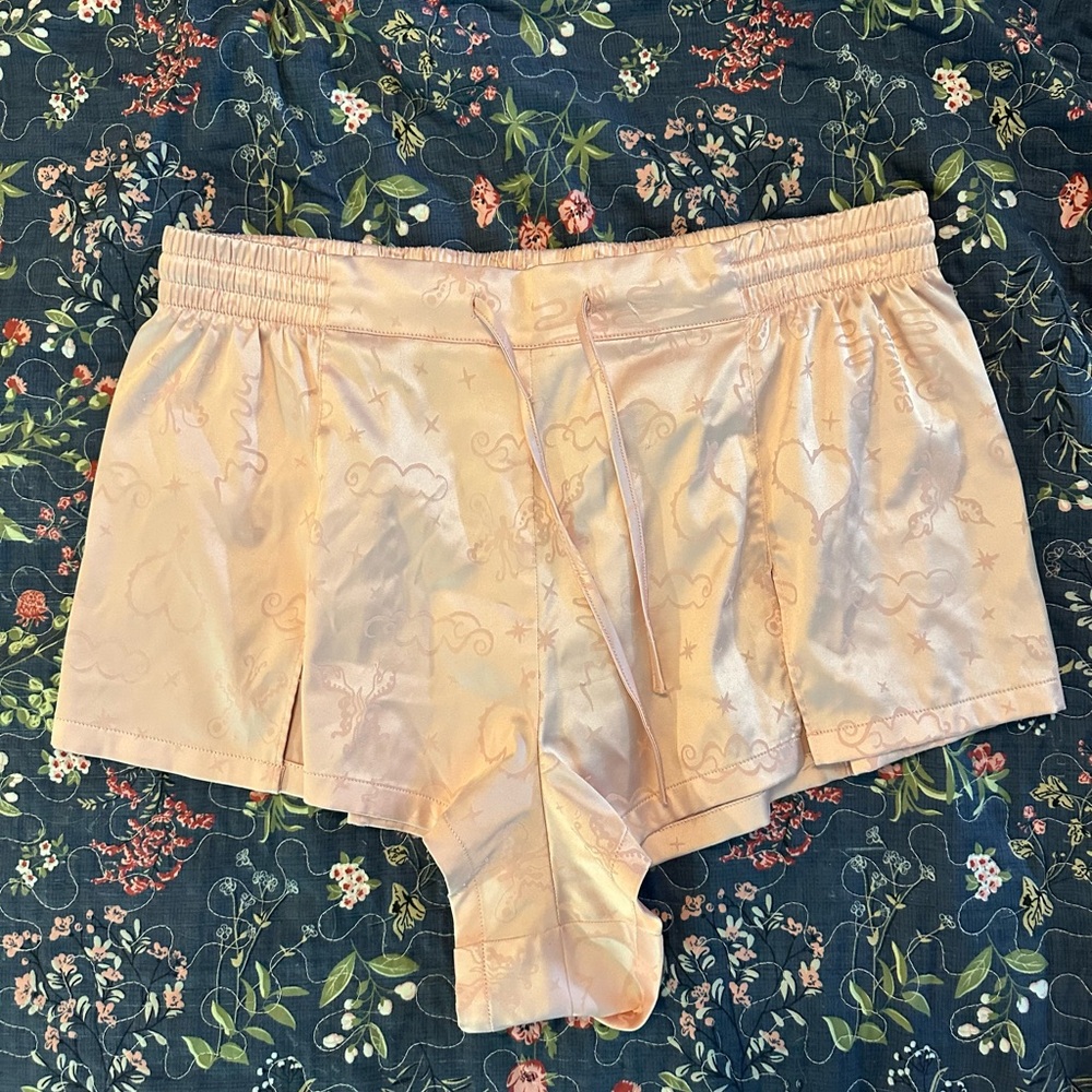 Savage X Fenty Blush Satin Shorts Small